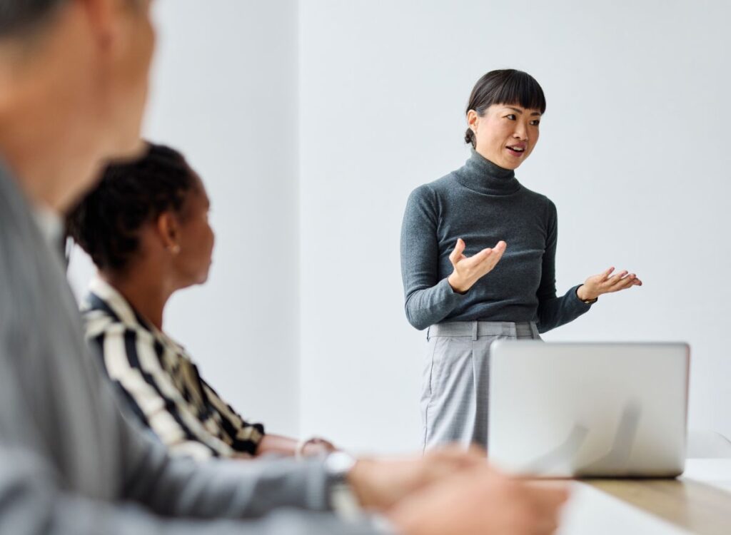 business people during a meeting in the Wintrus